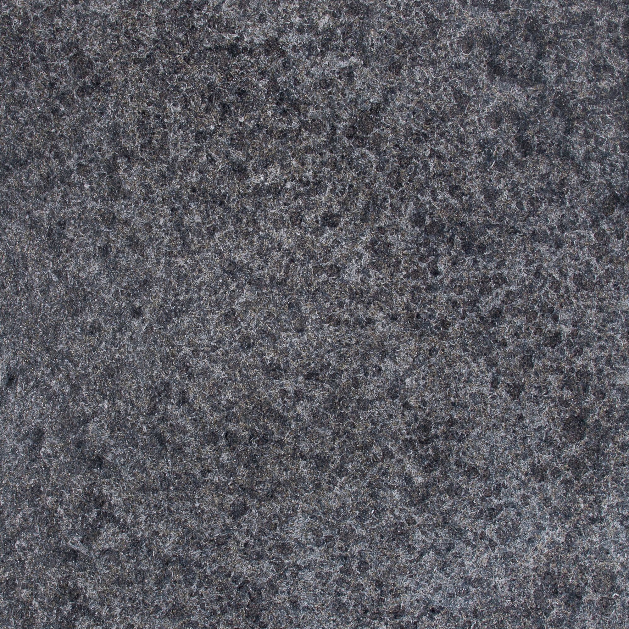 Dlažba kamenná DEKSTONE G 686 Black Diamond žula opalovaná 600×300 mm DEKSTONE